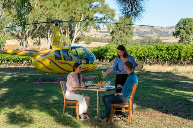 barossa-helicopter-flight-winery-tour-lunch-australia-pelago0.jpg
