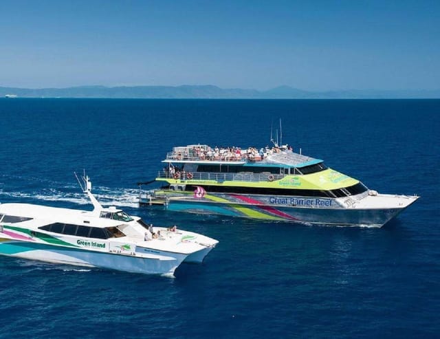 green-island-reef-cruise-full-day_1