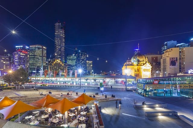 melbourne-by-night_1