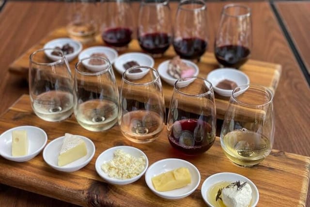 Enjoy 5 wines paired with your choice of 5 cheeses or chocolates, It's the perfect Wine Experience for a relaxing self-paced Wine Tasting to enjoy in Pokolbin. 