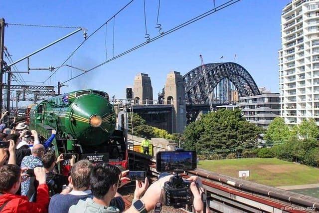 private-sydney-rail-tours-see-best-sights-by-train_1