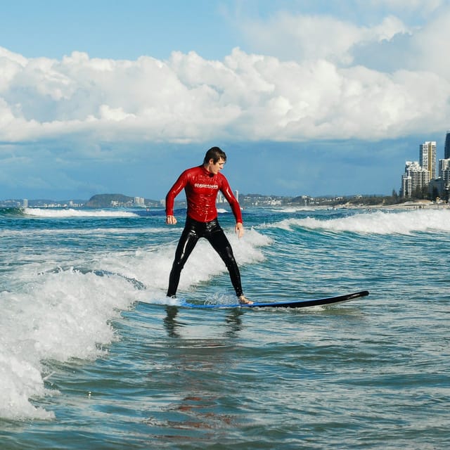 two-hour-surfing-lesson-at-surfers-paradise_1