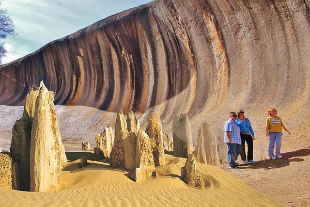 wave-rock-and-pinnacles-air-ground-tour_1
