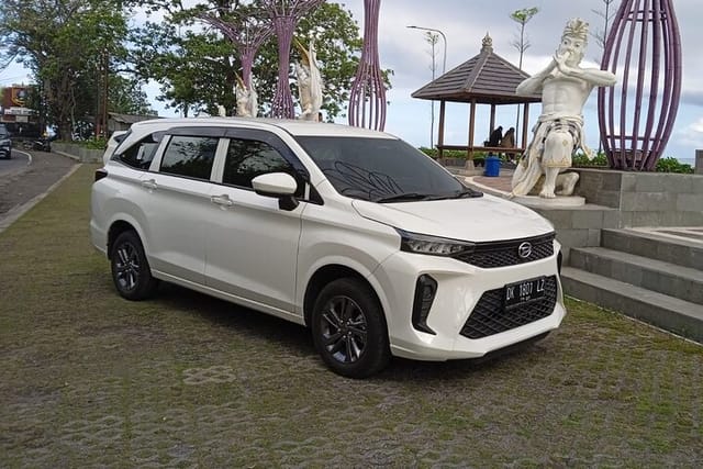 Bali private car charter
