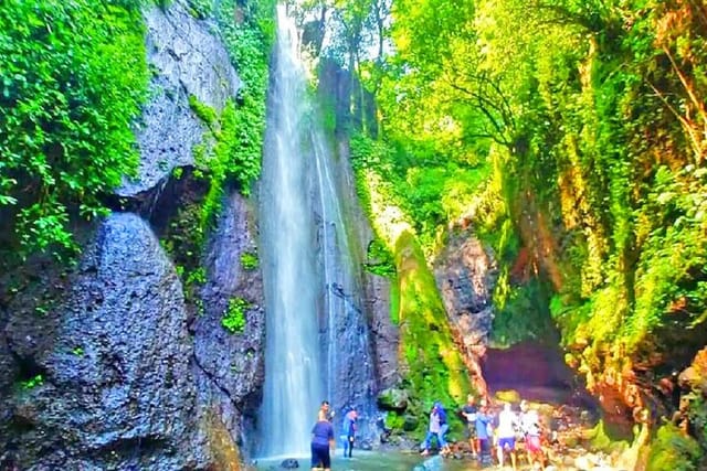 one-day-trip-bogor-highland-waterfall-tour-with-lunch_1