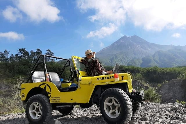yogyakarta-jeep-lava-tour-merapi-with-english-dutch-italian-french-guide_1