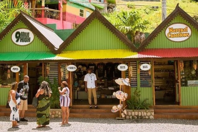 private-tour-day-trip-nile-mile-bob-marley-house-with-admission_1