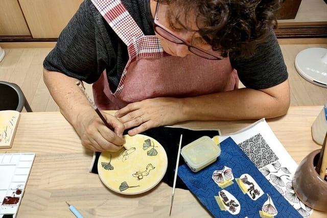 2-hours-private-painting-of-ceramics-in-osaka_1