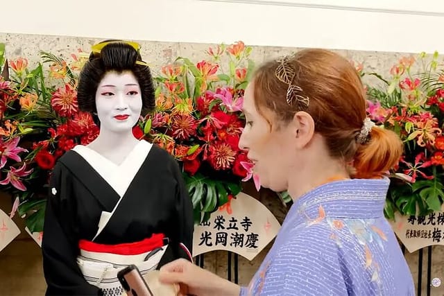 guided-geisha-and-kabuki-style-dance-performance-in-nagoya_1