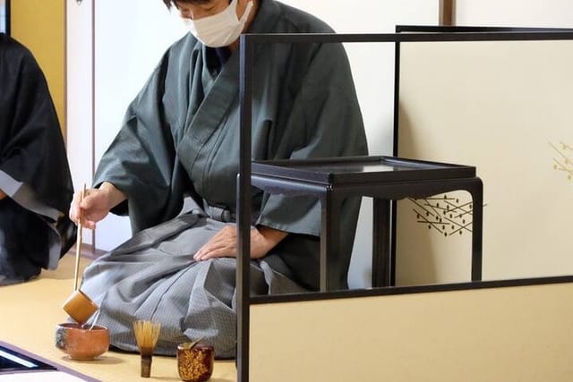 japanese-style-room-tea-ceremony-class-in-marugamemachi_1