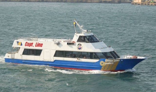 osaka-captain-line-fast-shuttle-ferry_1