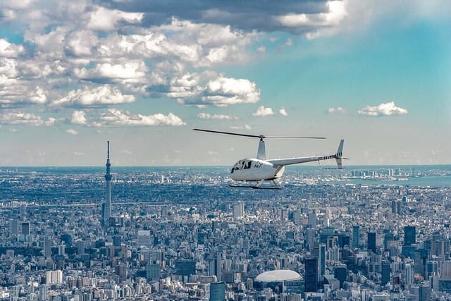 tokyo-helicopter-cruising_1