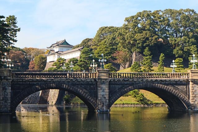 tokyo-s-imperial-palace-nihonbashi-tour_1