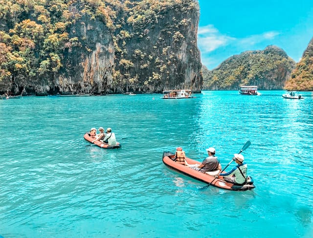 boat-tour-james-bond-island-thailand-pelago0.jpg