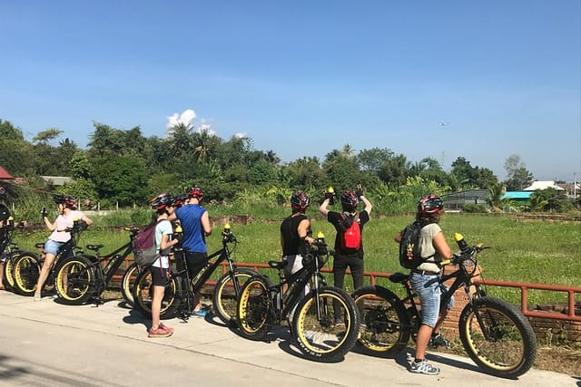 half-day-ping-river-and-rice-paddies-e-bike-adventure-flat-land-guided_1