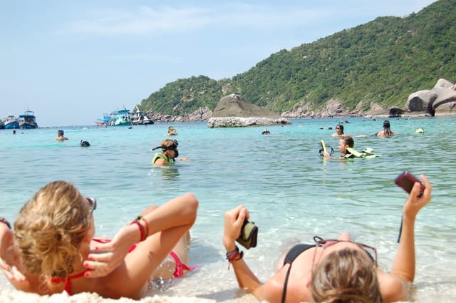 koh-tao-koh-nangyuan-catamaran-tour-snorkelling-thailand-pelago0.jpg