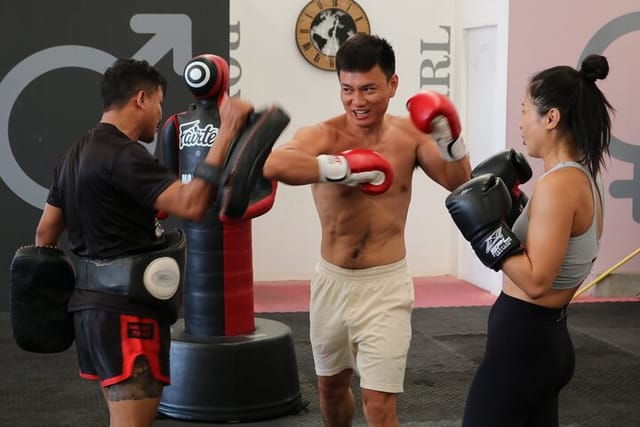 muay-thai-boxing-lesson_1