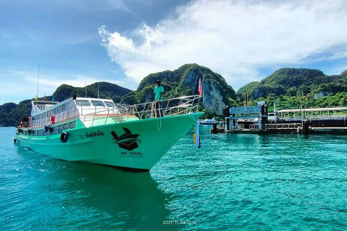 phi-phi-island-to-krabi-town-by-ferry_1