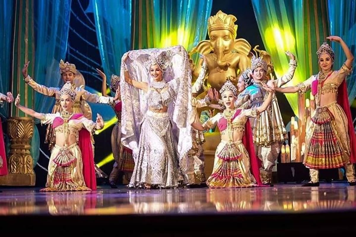 Tiffany's Cabaret Show in Pattaya